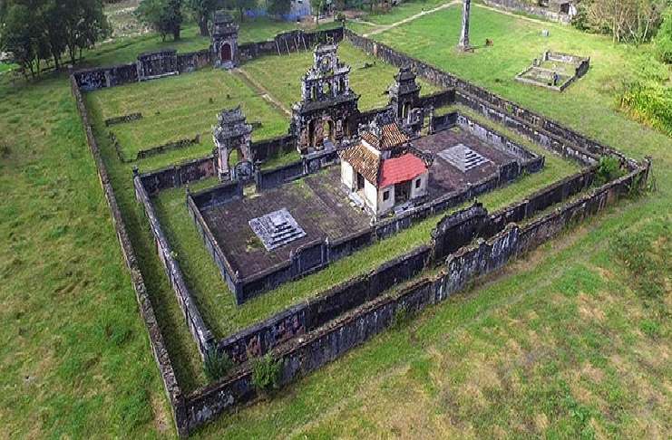 Hướng dẫn tạ mộ cuối năm